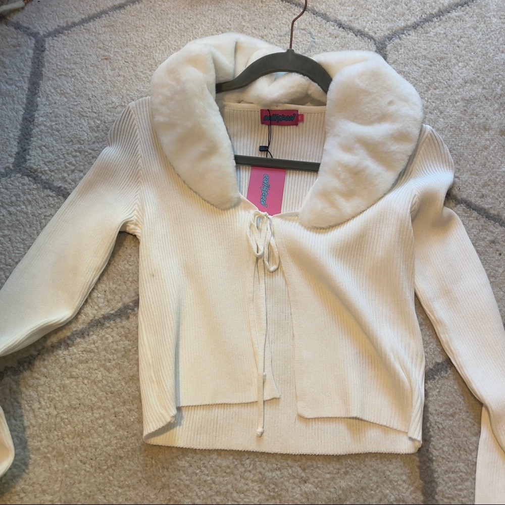 Edikted White Faux Fur Cardigan Y2k